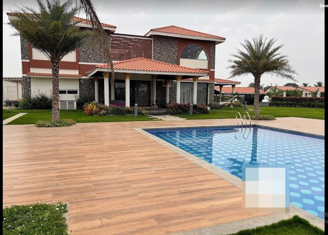 Redhomex Cove Castle Villa Hajdarábád Exteriér fotografie